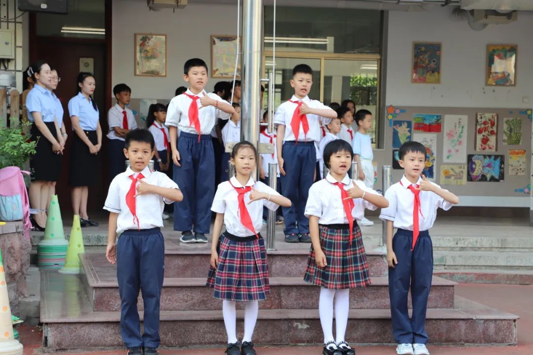 【幼小衔接】小学长啥样?我想去看看——济南市经五路幼儿园幼小衔接系列活动之走进小学 第37张 【幼小衔接】小学长啥样?我想去看看——济南市经五路幼儿园幼小衔接系列活动之走进小学 第37张