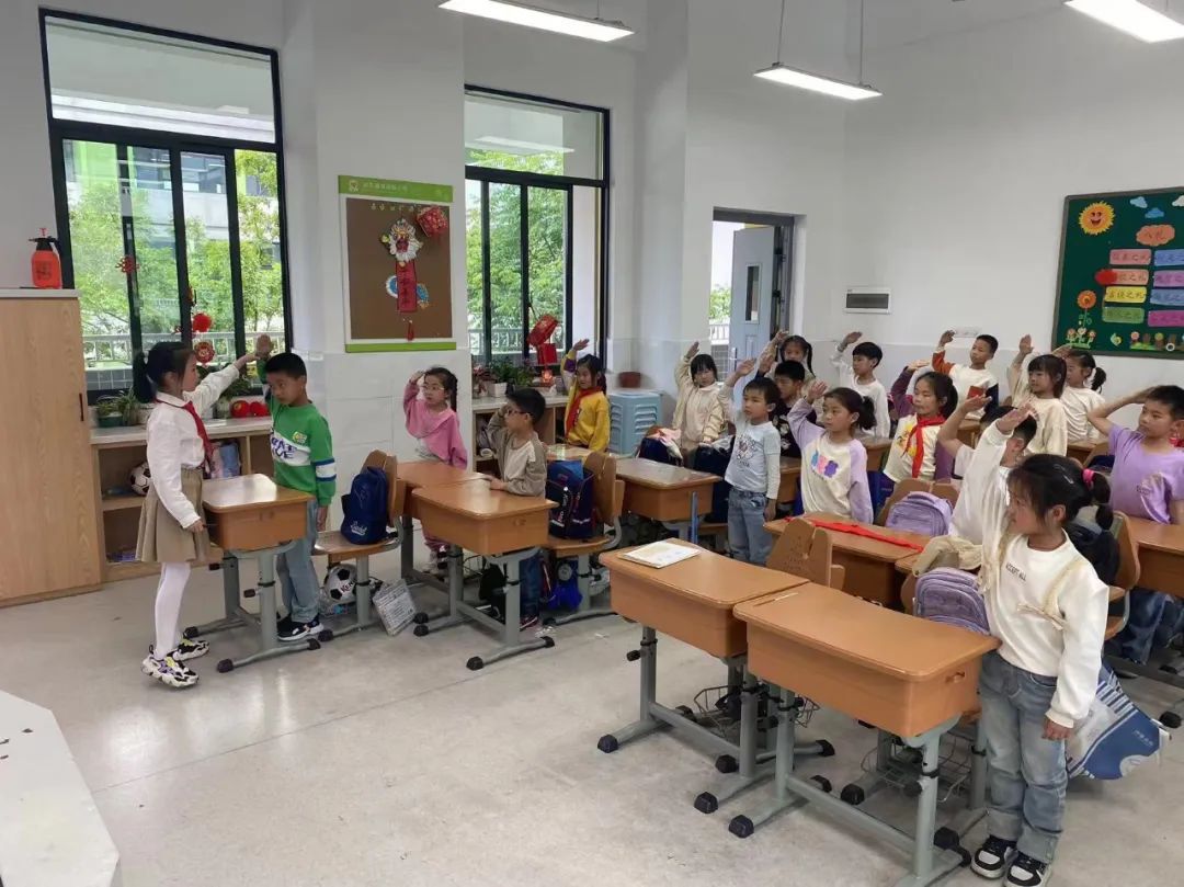 【友谊路小学 情感德育】我骄傲,我是少先队员! 第18张