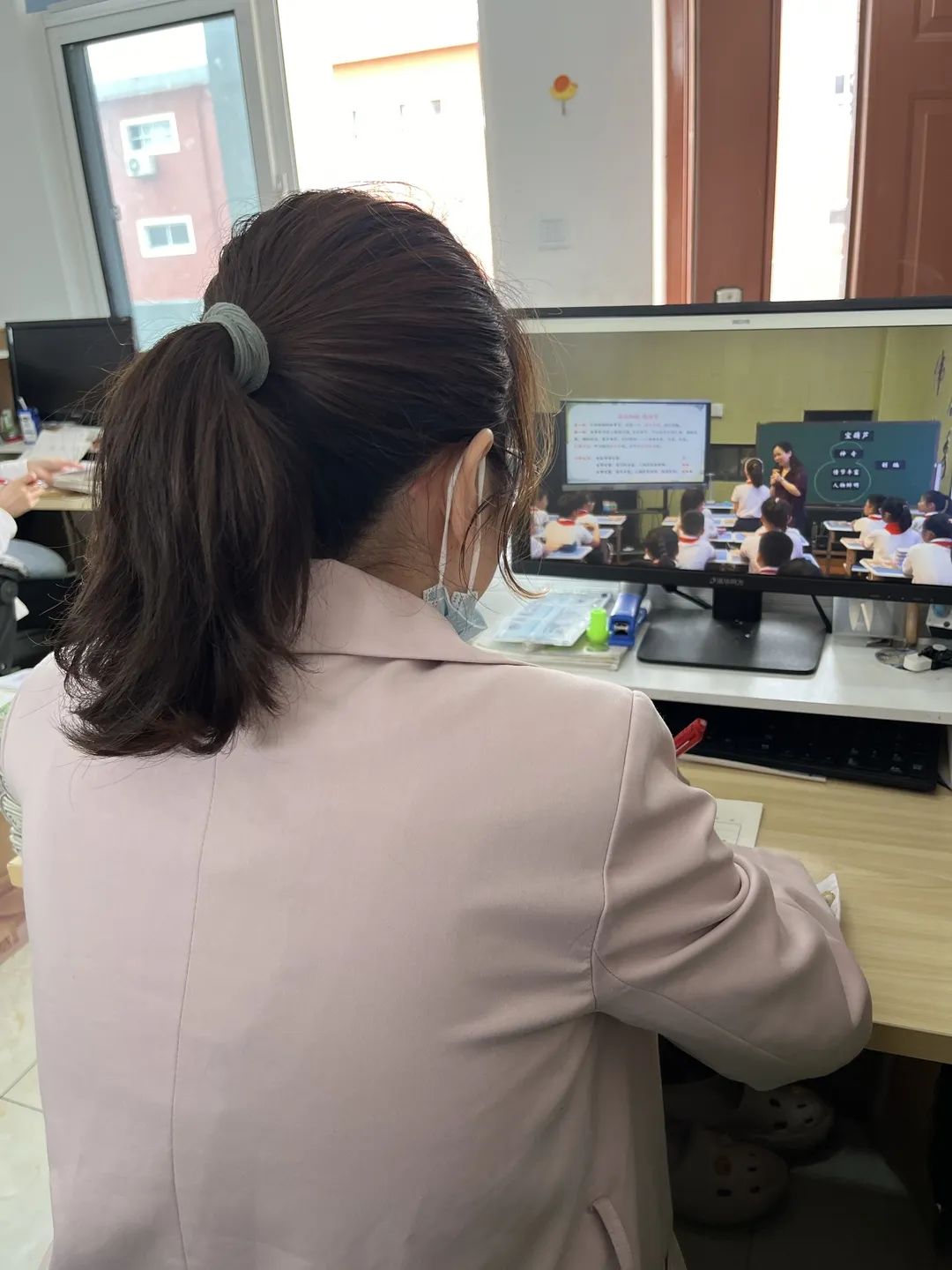 静品夏意,深研教学——海门区德胜小学语文教师线上观摩南通市“振兴乡村教育”联盟学校成立仪式暨首次教学研讨活动 第11张 静品夏意,深研教学——海门区德胜小学语文教师线上观摩南通市“振兴乡村教育”联盟学校成立仪式暨首次教学研讨活动 第11张