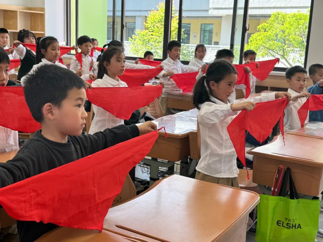 【友谊路小学 情感德育】我骄傲,我是少先队员! 第4张