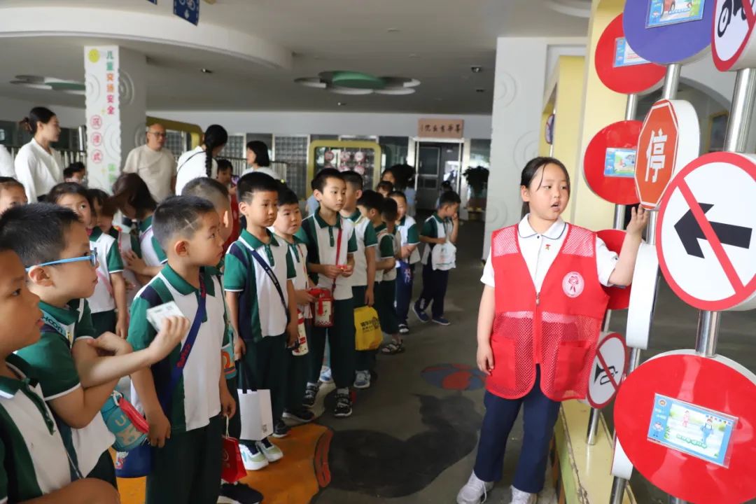 【幼小衔接】小学长啥样?我想去看看——济南市经五路幼儿园幼小衔接系列活动之走进小学 第65张 【幼小衔接】小学长啥样?我想去看看——济南市经五路幼儿园幼小衔接系列活动之走进小学 第65张