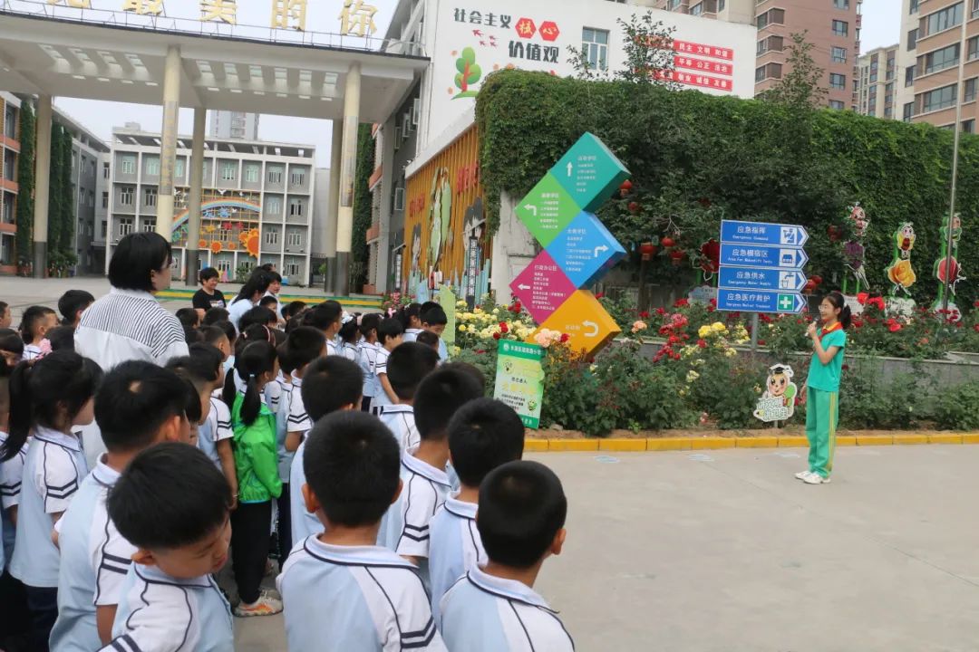 礼遇小学 筑梦成长——丰润区迎宾路幼儿园参观小学活动 第10张 礼遇小学 筑梦成长——丰润区迎宾路幼儿园参观小学活动 第10张