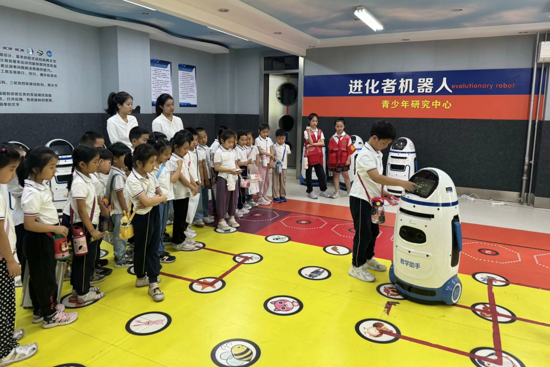 【幼小衔接】小学长啥样?我想去看看——济南市经五路幼儿园幼小衔接系列活动之走进小学 第63张 【幼小衔接】小学长啥样?我想去看看——济南市经五路幼儿园幼小衔接系列活动之走进小学 第63张