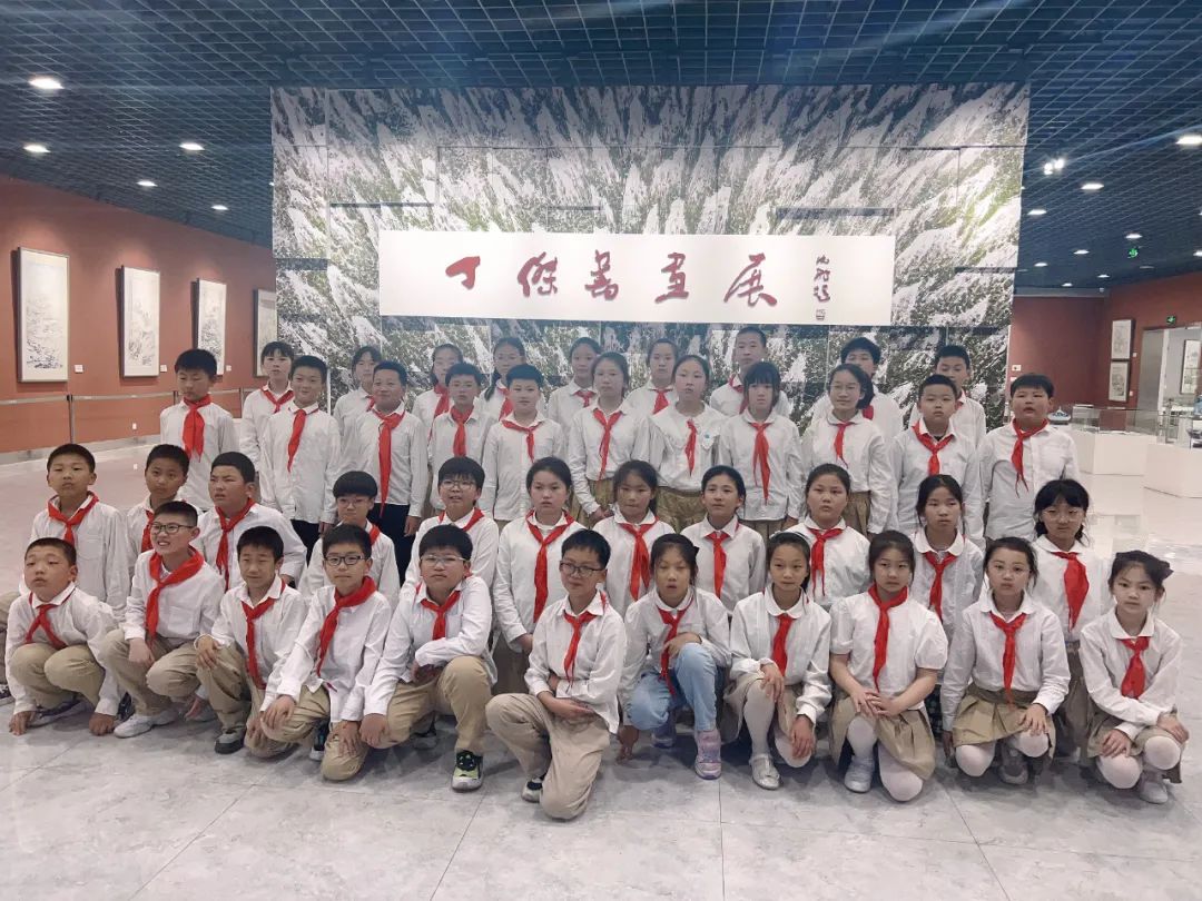 【友谊路小学 双减进行时】馆校共建,助力双减——如东县友谊路小学四年级学生走进图书馆开展阅读实践活动 第13张