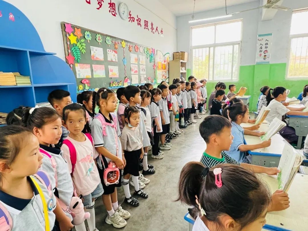 【三标三实】“幼”遇小学,礼遇成长—上街区实验幼儿园幼小衔接之参观小学 第20张
