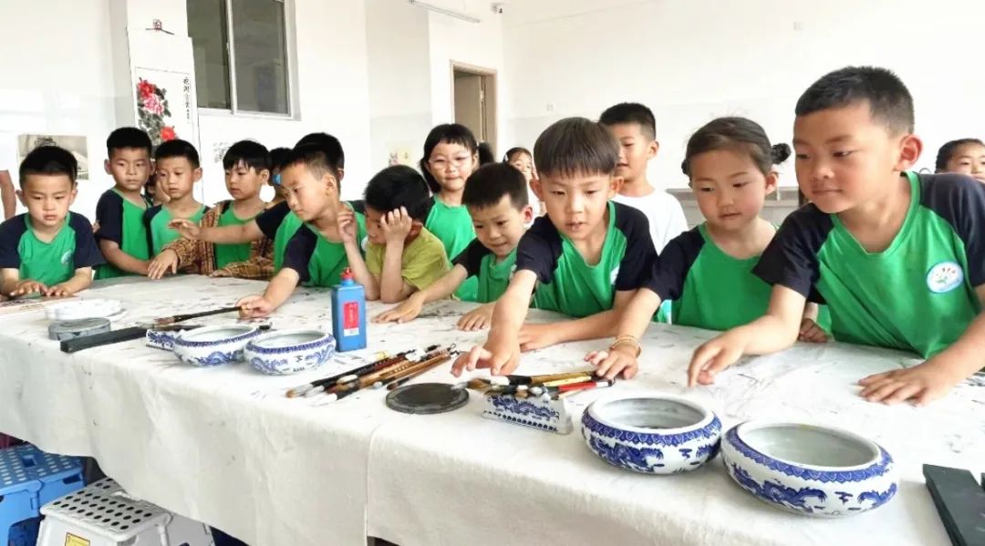 【幼小衔接2024(四)】你好·小学——潍水幼儿园大班级部幼儿到三台小学参观! 第35张 【幼小衔接2024(四)】你好·小学——潍水幼儿园大班级部幼儿到三台小学参观! 第35张