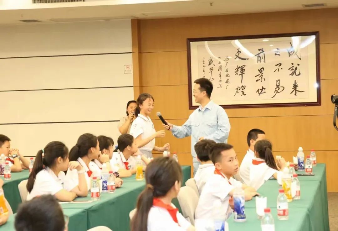 湖南省凤凰县阿拉石化小学“优才生”赴荔园小学跟班研学 第85张 湖南省凤凰县阿拉石化小学“优才生”赴荔园小学跟班研学 第85张