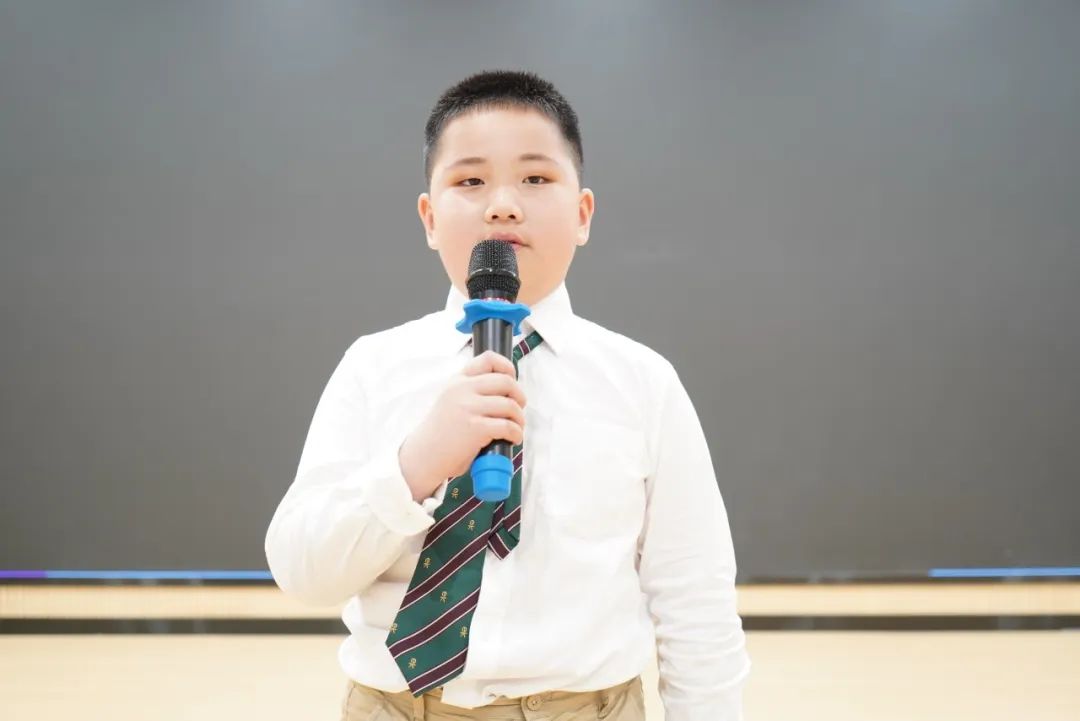 诗意校园 朗诵盛典——暨江北芳草园小学图书节闭幕式成功举办 第15张 诗意校园 朗诵盛典——暨江北芳草园小学图书节闭幕式成功举办 第15张
