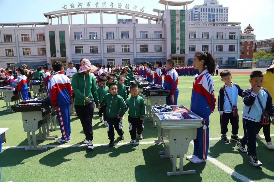 【第五小学•德育】“劳动创造幸福 实践淬炼成长” ——第五小学第二届“劳动节”开幕式 第16张