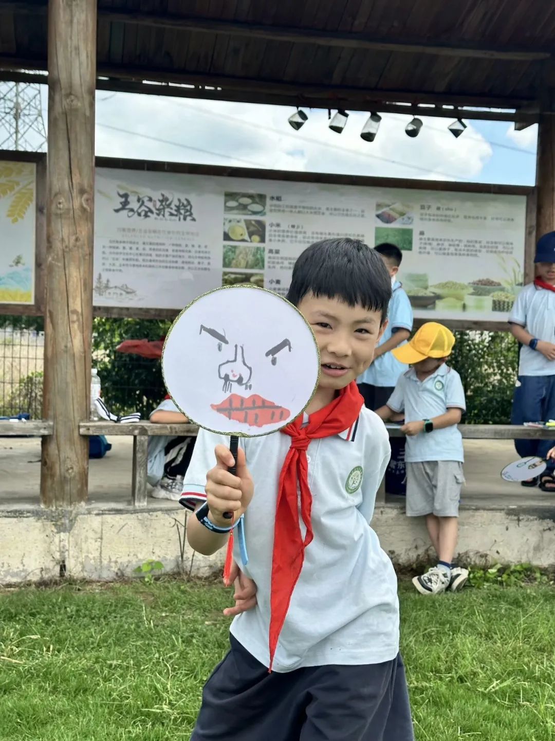 花园小学“国歌嘹亮 耕读童年”——庆六一•红领巾爱祖国研学实践活动 第135张 花园小学“国歌嘹亮 耕读童年”——庆六一•红领巾爱祖国研学实践活动 第135张