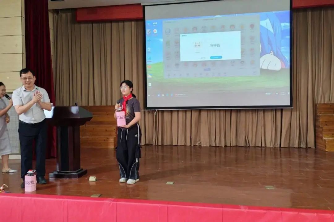 悦动田园 品味快乐——高安中心小学第二届校园美食节 第24张 悦动田园 品味快乐——高安中心小学第二届校园美食节 第24张