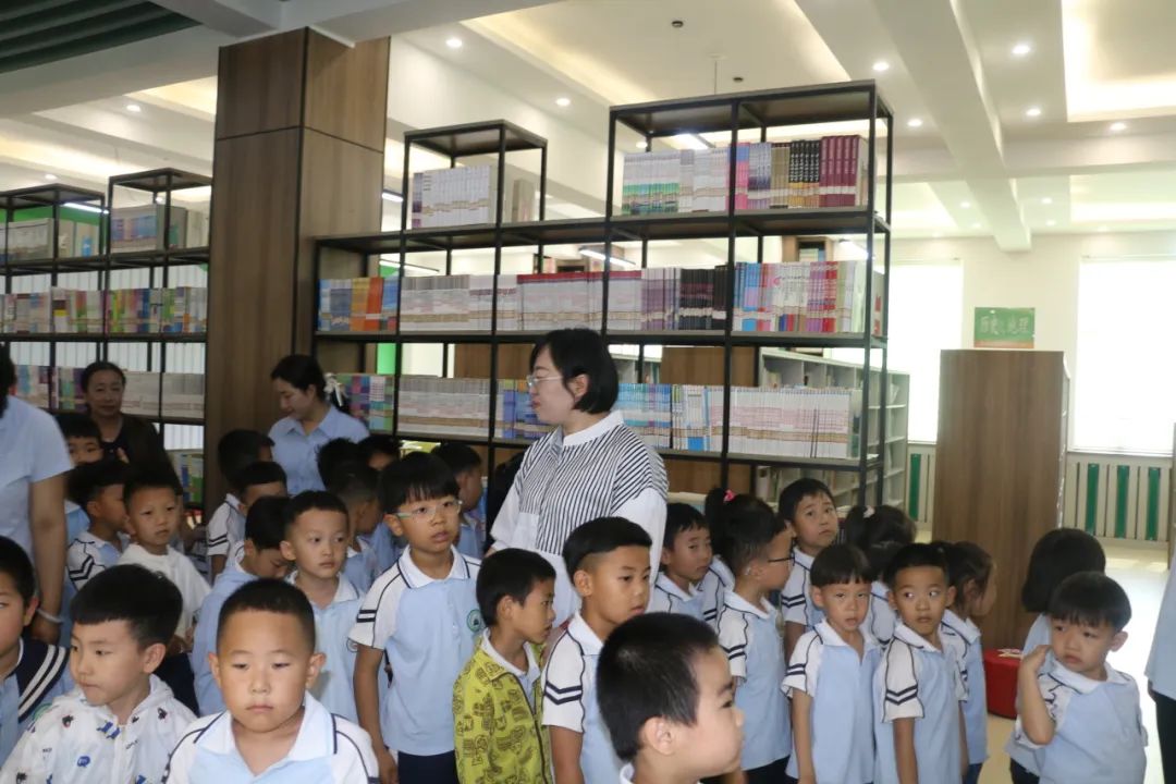 礼遇小学 筑梦成长——丰润区迎宾路幼儿园参观小学活动 第21张 礼遇小学 筑梦成长——丰润区迎宾路幼儿园参观小学活动 第21张