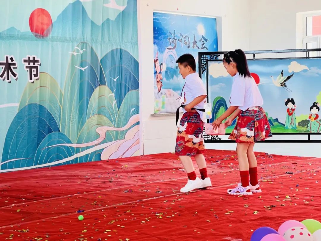 平安地小学“诵千年经典 品中华诗韵”古诗词诵读暨庆六一校园文化艺术节. 第23张 平安地小学“诵千年经典 品中华诗韵”古诗词诵读暨庆六一校园文化艺术节. 第23张