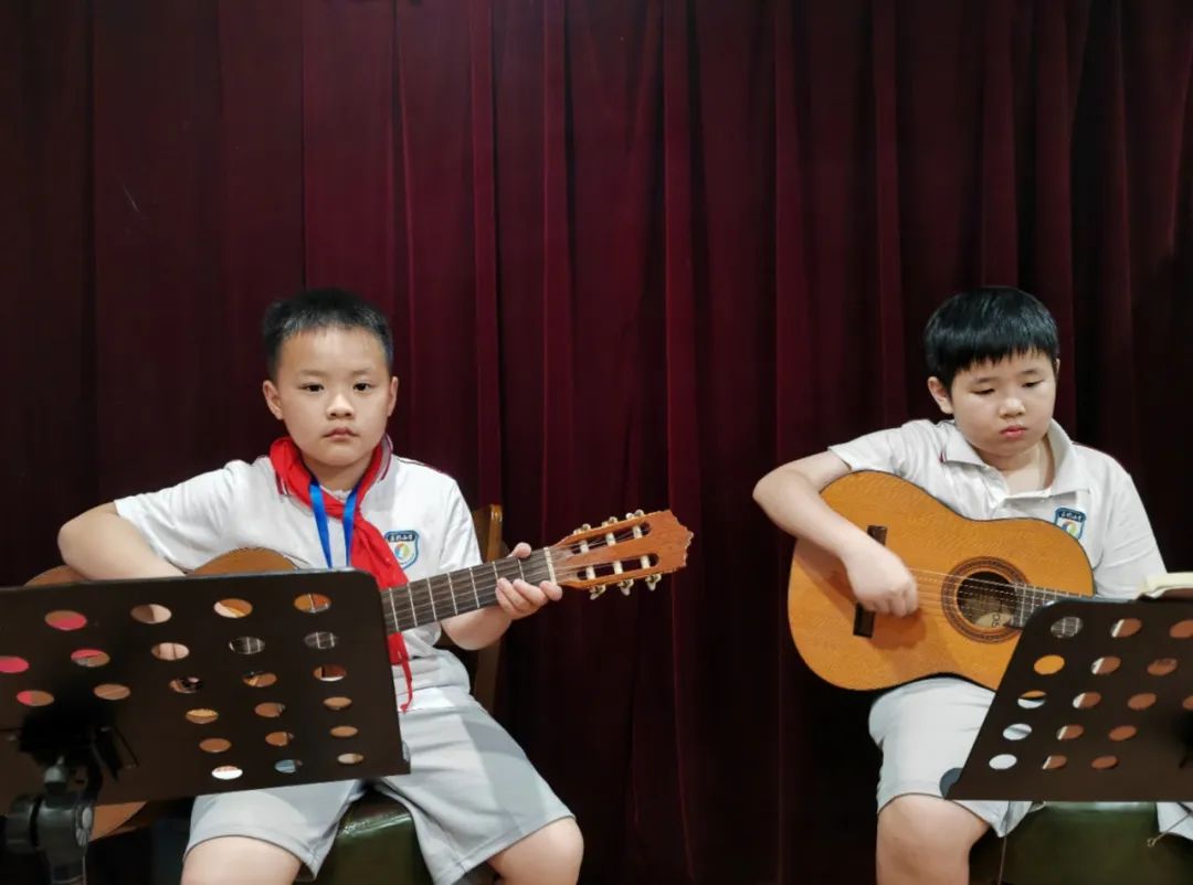 湖南省凤凰县阿拉石化小学“优才生”赴荔园小学跟班研学 第103张 湖南省凤凰县阿拉石化小学“优才生”赴荔园小学跟班研学 第103张