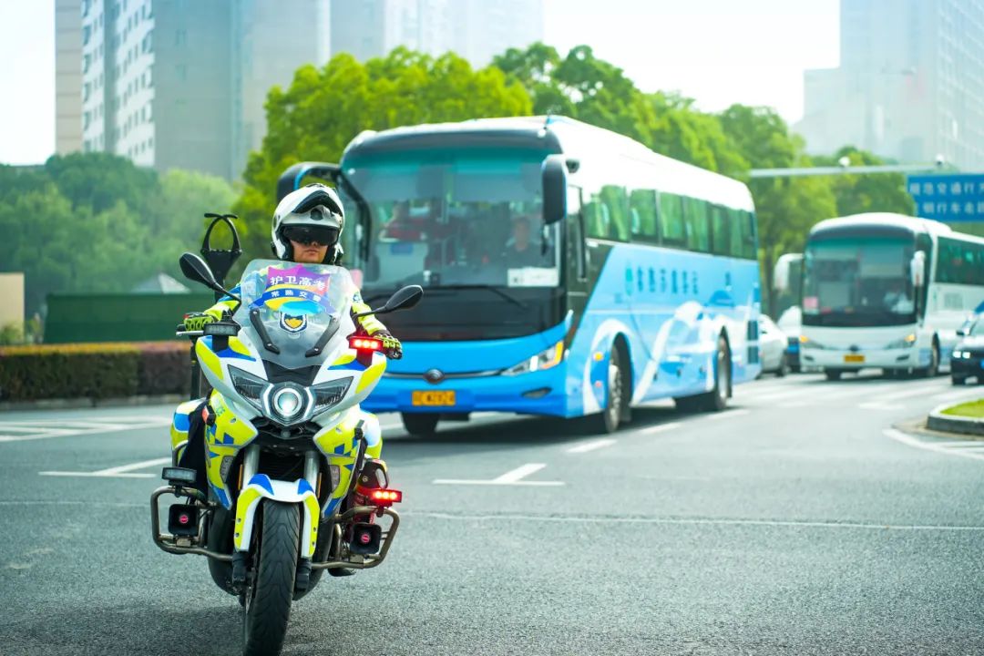 江苏公安全面进入护航高考模式 第13张 江苏公安全面进入护航高考模式 第13张