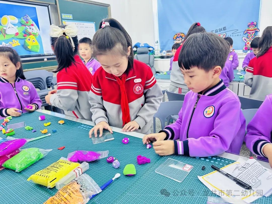 【幼儿活动】“趣”探小学,“幼”见成长——龙井市第二幼儿园携手龙井市东山实验小学开展参观小学活动 第69张