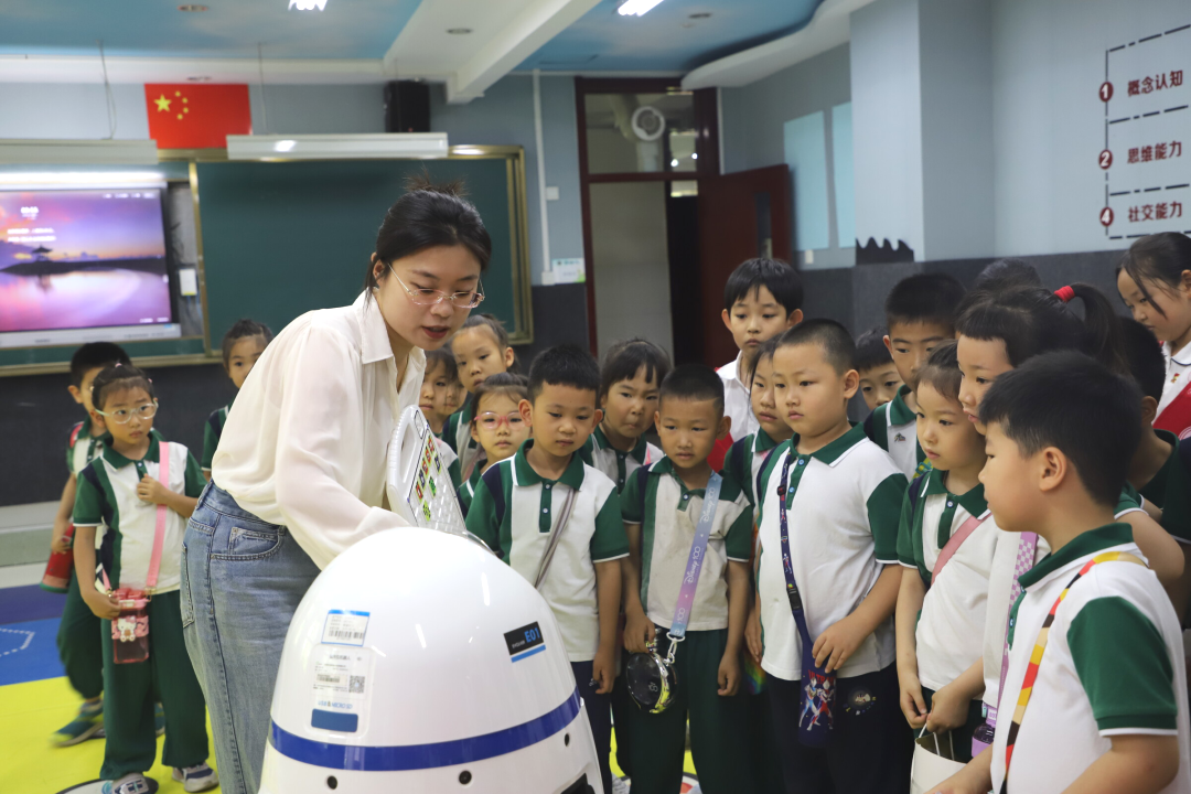 【幼小衔接】小学长啥样?我想去看看——济南市经五路幼儿园幼小衔接系列活动之走进小学 第62张 【幼小衔接】小学长啥样?我想去看看——济南市经五路幼儿园幼小衔接系列活动之走进小学 第62张