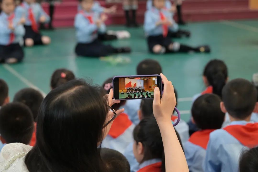 入队仪式丨2024年度闵行区虹桥中心小学少先队入队仪式 第86张 入队仪式丨2024年度闵行区虹桥中心小学少先队入队仪式 第86张