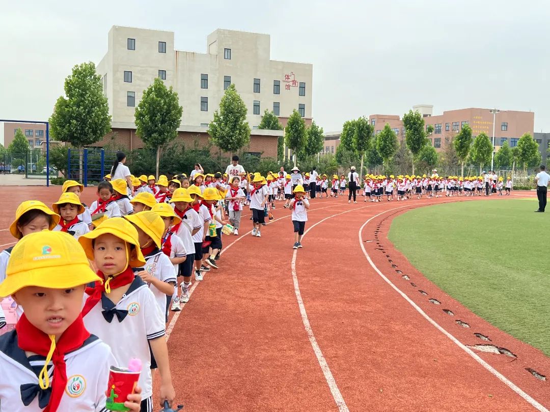 【无棣县实验幼儿园分园】走进小学,乐享成长——大班幼儿参观第四实验小学纪实 第66张 【无棣县实验幼儿园分园】走进小学,乐享成长——大班幼儿参观第四实验小学纪实 第66张