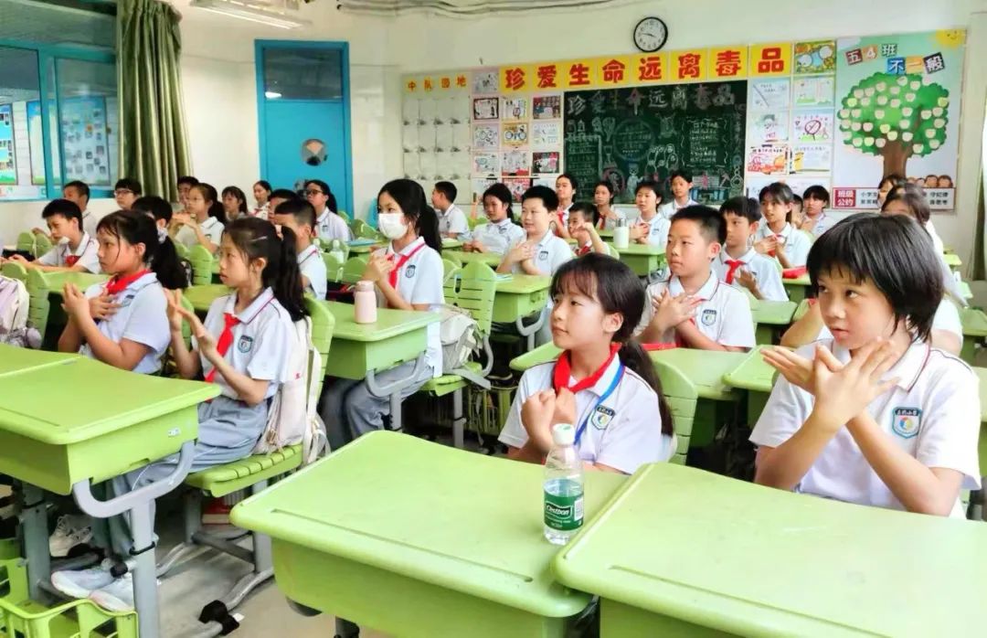 湖南省凤凰县阿拉石化小学“优才生”赴荔园小学跟班研学 第34张 湖南省凤凰县阿拉石化小学“优才生”赴荔园小学跟班研学 第34张