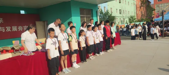 【含光小学】“多彩童年梦 运动庆六一”——康平县含光小学2024年春季运动会 第126张
