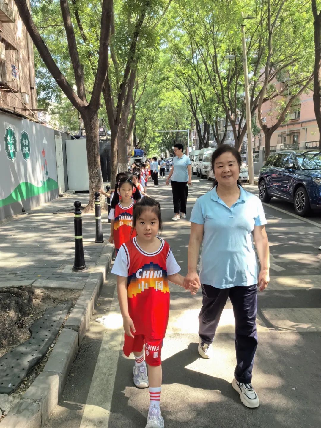 【幼小衔接 探秘小学】——北京中铁信达经贸有限公司幼儿园大班幼儿参观椿树馆小学活动 第6张 【幼小衔接 探秘小学】——北京中铁信达经贸有限公司幼儿园大班幼儿参观椿树馆小学活动 第6张
