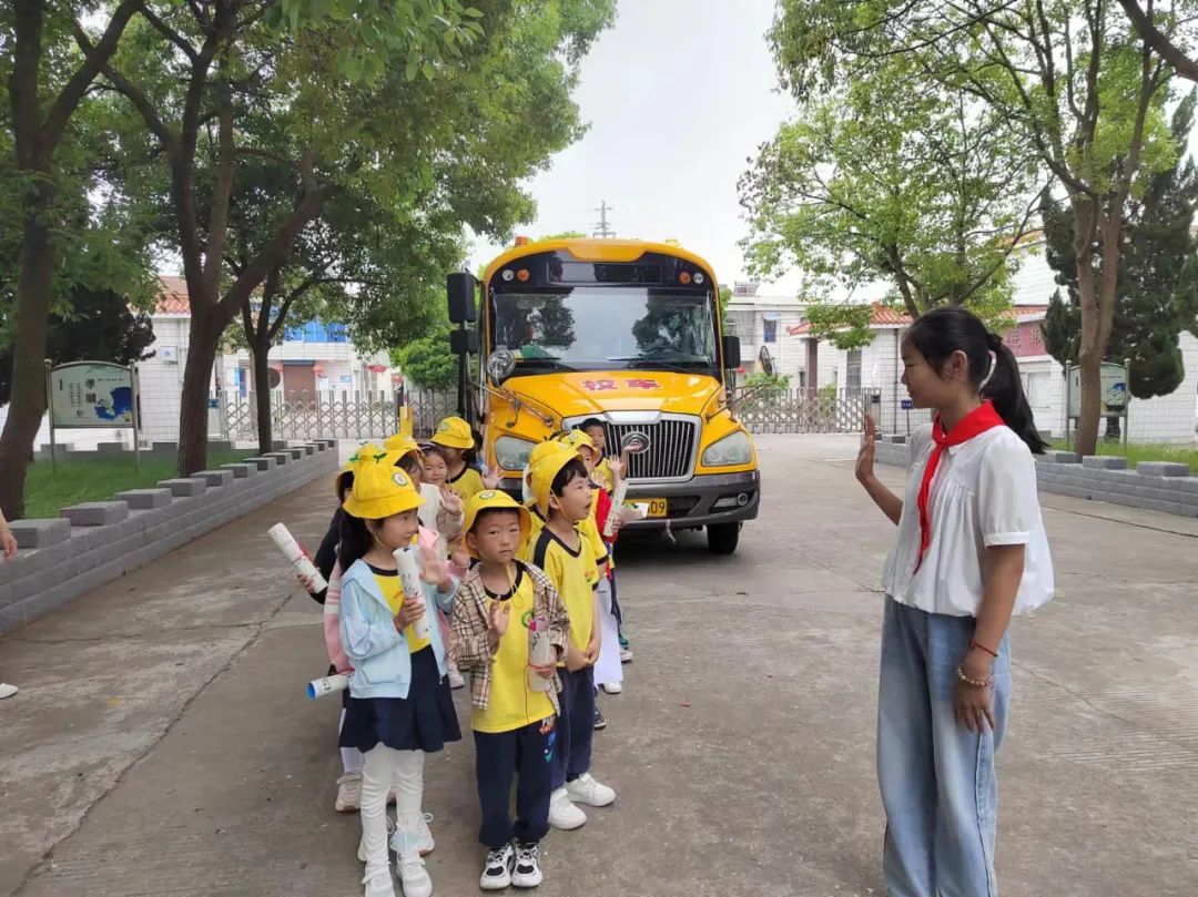 小手牵小手 欢乐小学游——宗村小学开展幼小衔接活动 第7张