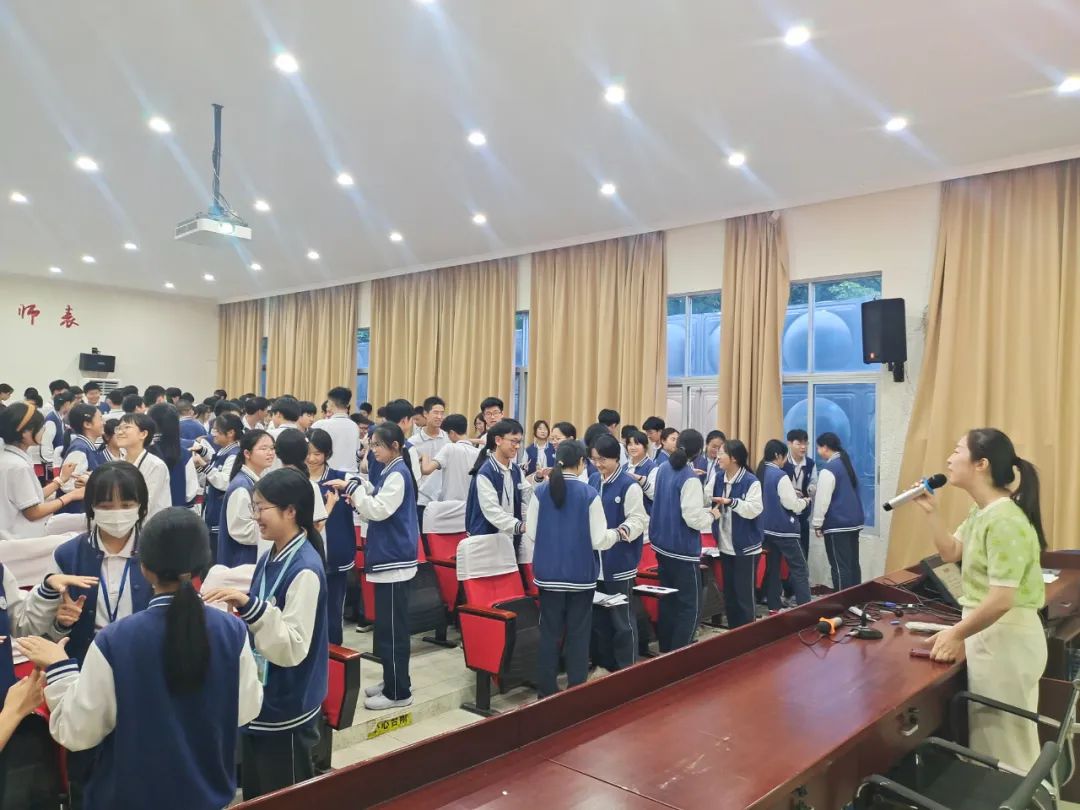 阳光心理 助力中考——陈屿中学开展考前心理讲座 第12张 阳光心理 助力中考——陈屿中学开展考前心理讲座 第12张