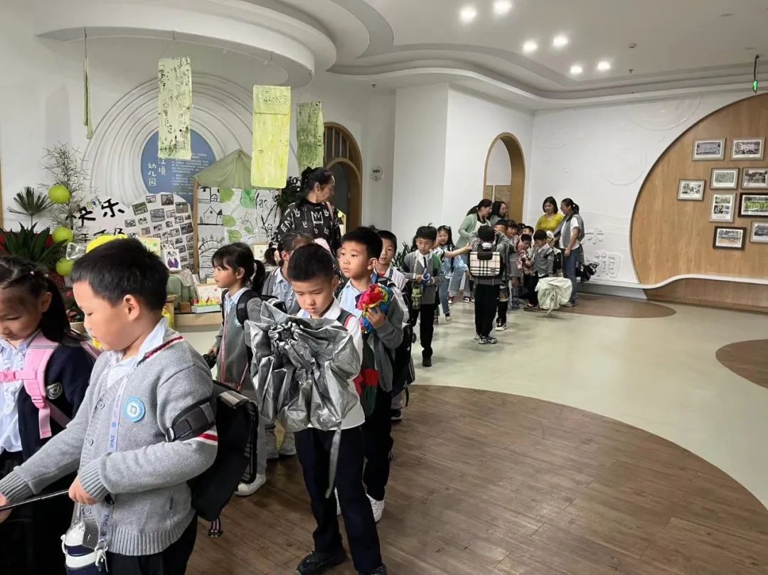 【澜幼·幼小衔接】你好,小学——观澜江境幼儿园大班段参观小学活动丨儿童友好,金华更美好 第15张 【澜幼·幼小衔接】你好,小学——观澜江境幼儿园大班段参观小学活动丨儿童友好,金华更美好 第15张