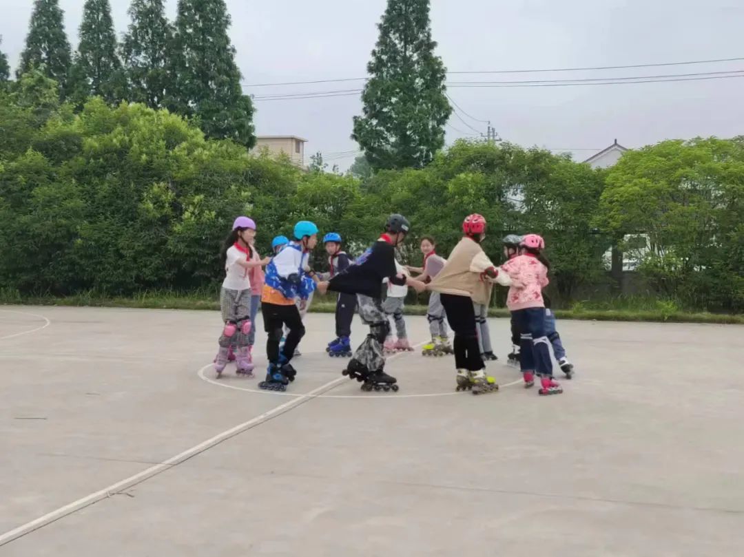 小手牵小手 欢乐小学游——宗村小学开展幼小衔接活动 第12张