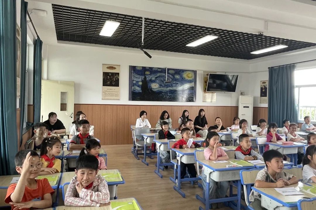 教科共研,智慧启航——海盐县滨海小学科研学术周活动 第12张 教科共研,智慧启航——海盐县滨海小学科研学术周活动 第12张