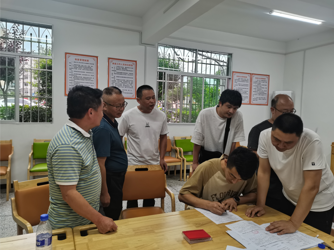 长汀县汀州小学西侧道路建设项目最后一户完成房屋征迁协议签订 第5张