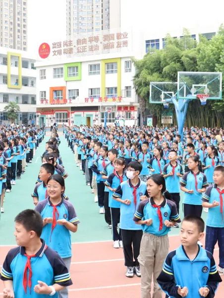 成长|嗨,小学!很高兴认识你——幼小衔接系列活动(三) 第52张 成长|嗨,小学!很高兴认识你——幼小衔接系列活动(三) 第52张