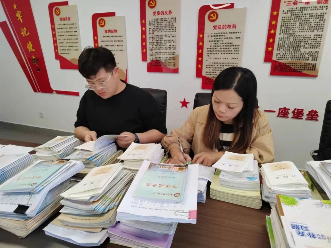 【解放路小学 共生课堂】专注教研求卓越 齐心协力谱新篇——解放路小学开展第十五、十六周学科组活动 第64张 【解放路小学 共生课堂】专注教研求卓越 齐心协力谱新篇——解放路小学开展第十五、十六周学科组活动 第64张