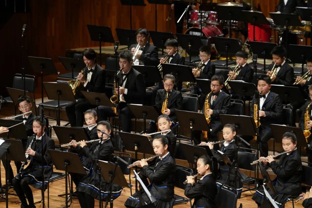 十载梦华章,夏日乐悠扬——华阳小学管乐团举行建团十周年音乐会 第22张 十载梦华章,夏日乐悠扬——华阳小学管乐团举行建团十周年音乐会 第22张
