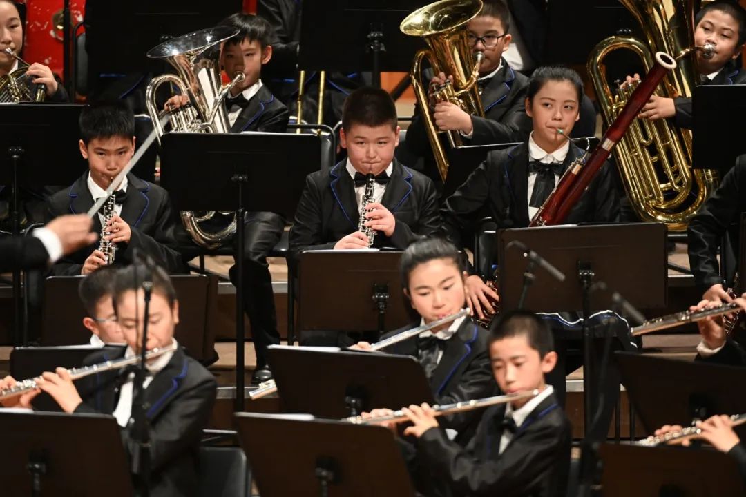 十载梦华章,夏日乐悠扬——华阳小学管乐团举行建团十周年音乐会 第30张 十载梦华章,夏日乐悠扬——华阳小学管乐团举行建团十周年音乐会 第30张