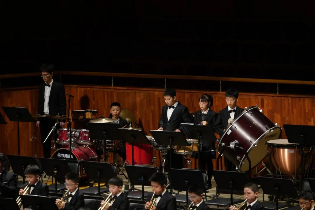 十载梦华章,夏日乐悠扬——华阳小学管乐团举行建团十周年音乐会 第23张 十载梦华章,夏日乐悠扬——华阳小学管乐团举行建团十周年音乐会 第23张
