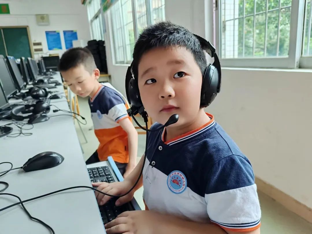 【幼小衔接】走近小学 体验成长——清新区太和镇中心幼儿园幼小衔接活动之参观小学 第26张 【幼小衔接】走近小学 体验成长——清新区太和镇中心幼儿园幼小衔接活动之参观小学 第26张