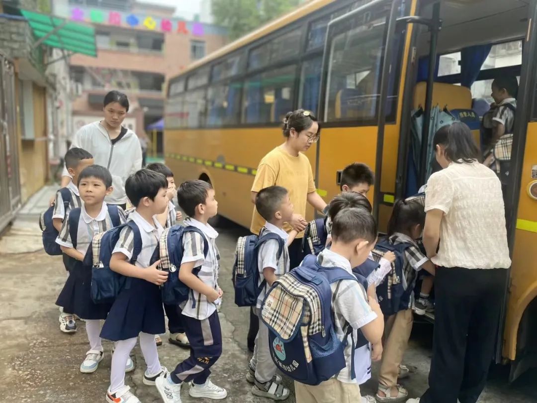 【幼小衔接】走近小学 体验成长——清新区太和镇中心幼儿园幼小衔接活动之参观小学 第17张 【幼小衔接】走近小学 体验成长——清新区太和镇中心幼儿园幼小衔接活动之参观小学 第17张