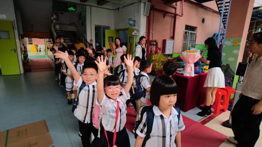 【幼小衔接】走近小学 体验成长——清新区太和镇中心幼儿园幼小衔接活动之参观小学 第18张 【幼小衔接】走近小学 体验成长——清新区太和镇中心幼儿园幼小衔接活动之参观小学 第18张