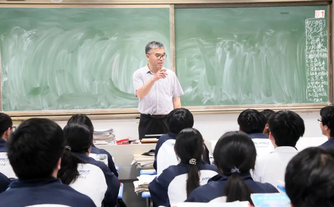 青春炽热 逐梦高考 | 温岭市职业技术学校高三学子们高考加油! 第6张 青春炽热 逐梦高考 | 温岭市职业技术学校高三学子们高考加油! 第6张