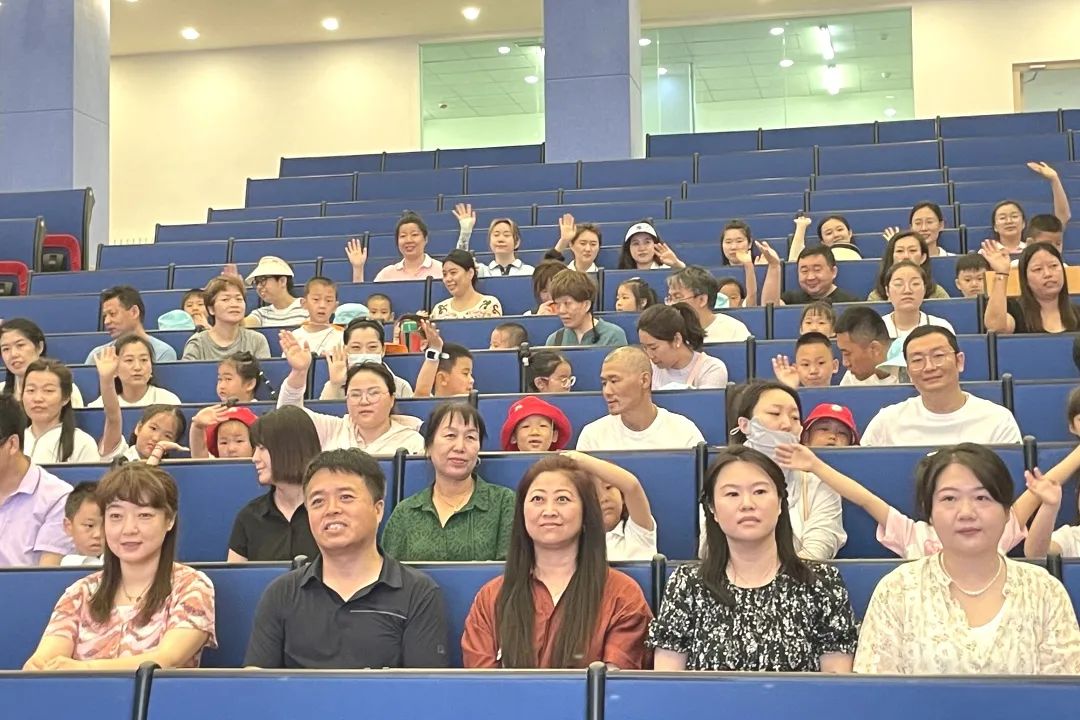 【润童·活动】探秘小学,快乐衔接——开发区教工幼儿园参观小学活动 第18张