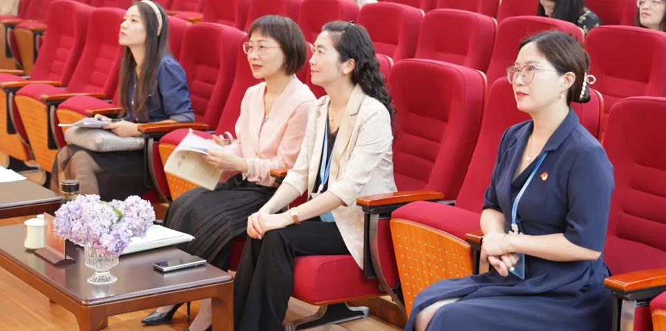 “研”无止境,精益求精——萧山区小学英语“构建思维课堂”专题研讨暨第八期新教师研修班活动 第2张