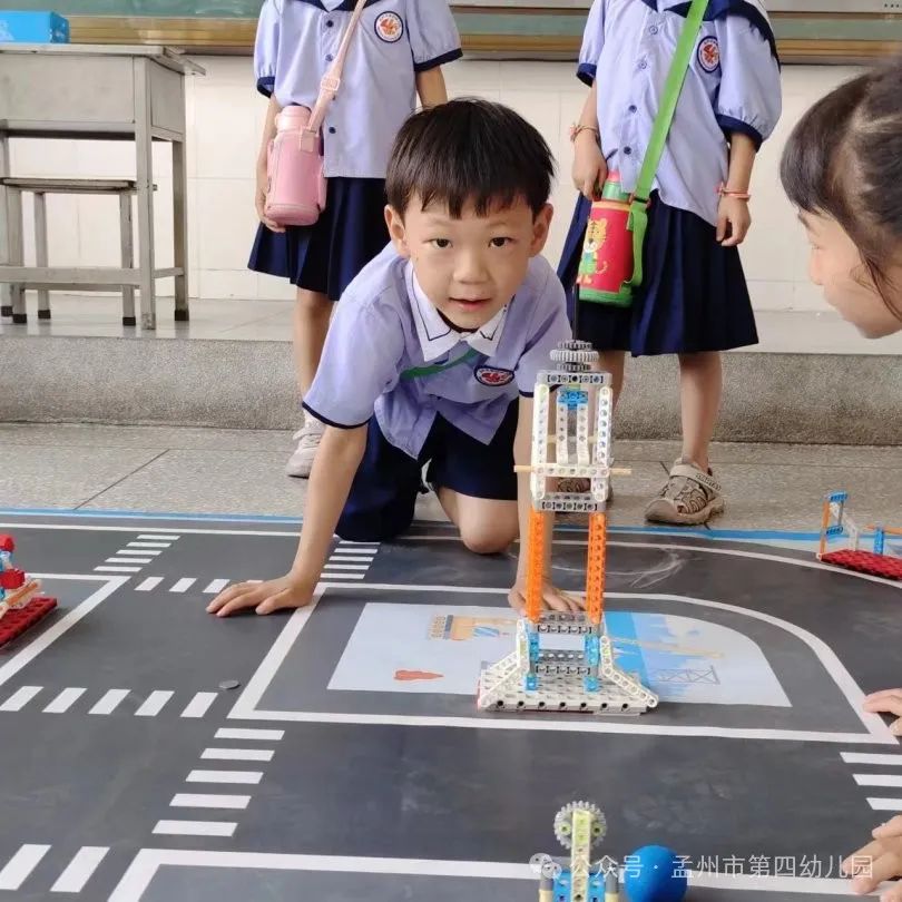 小学初体验 启航向未来 ——孟州市第四幼儿园2024年幼小衔接活动之走进小学 第37张 小学初体验 启航向未来 ——孟州市第四幼儿园2024年幼小衔接活动之走进小学 第37张