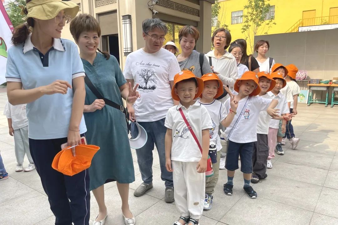 【润童·活动】探秘小学,快乐衔接——开发区教工幼儿园参观小学活动 第7张