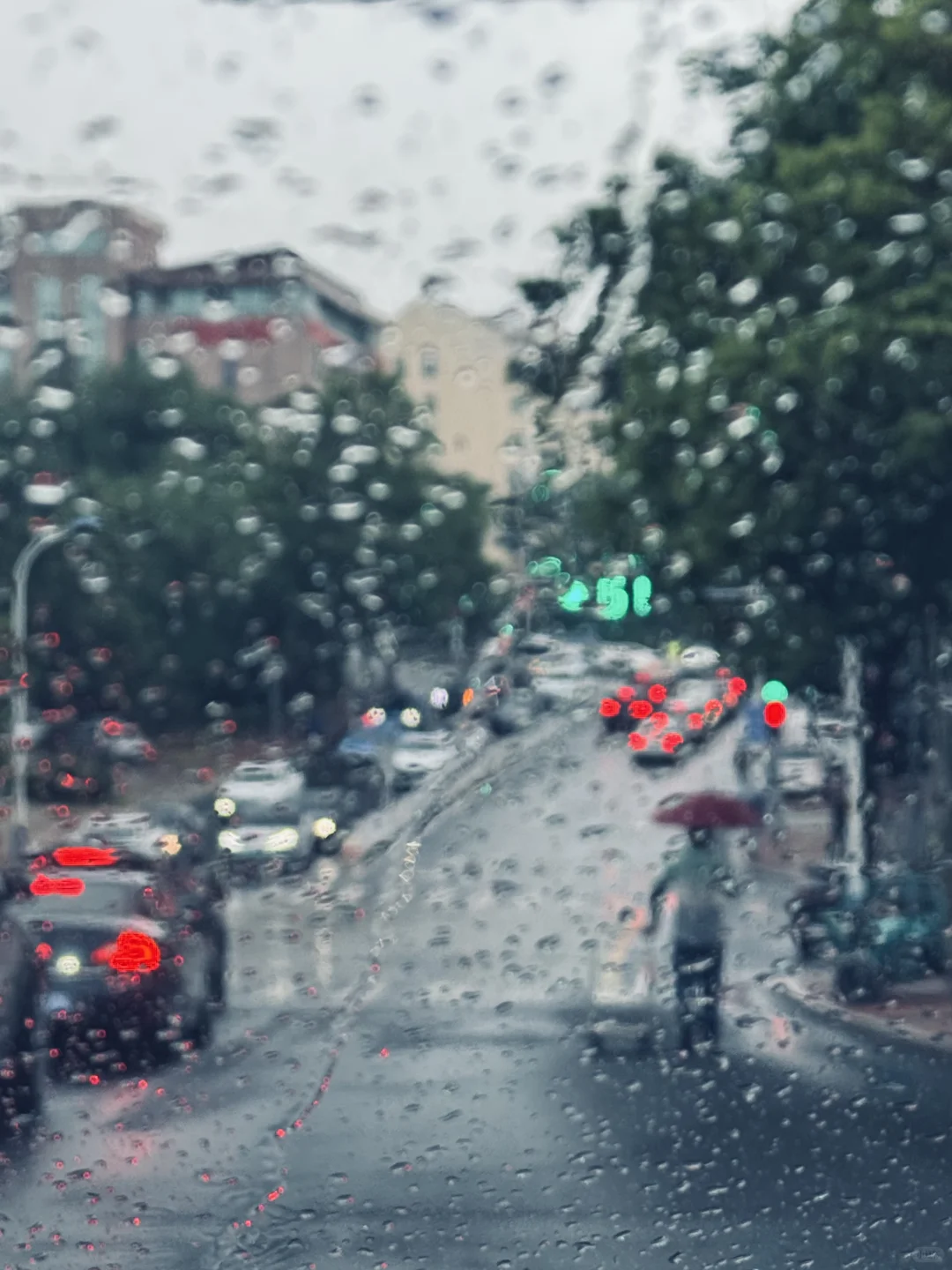 今日中考 清晨大雨 第2张