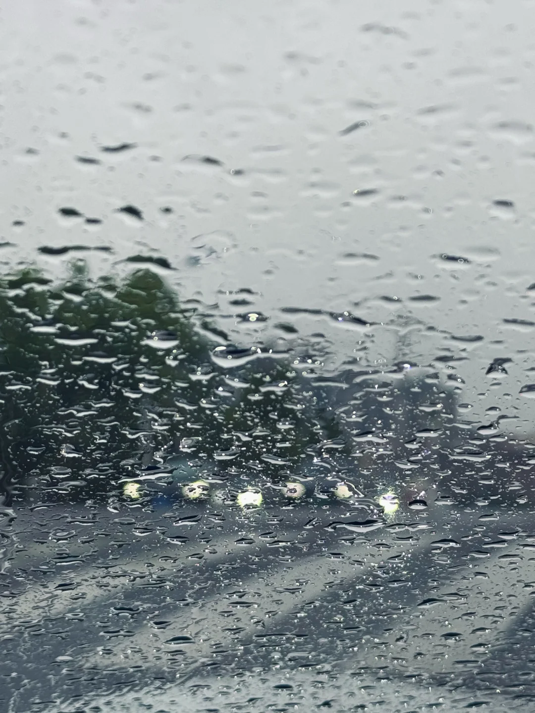 今日中考 清晨大雨 第1张