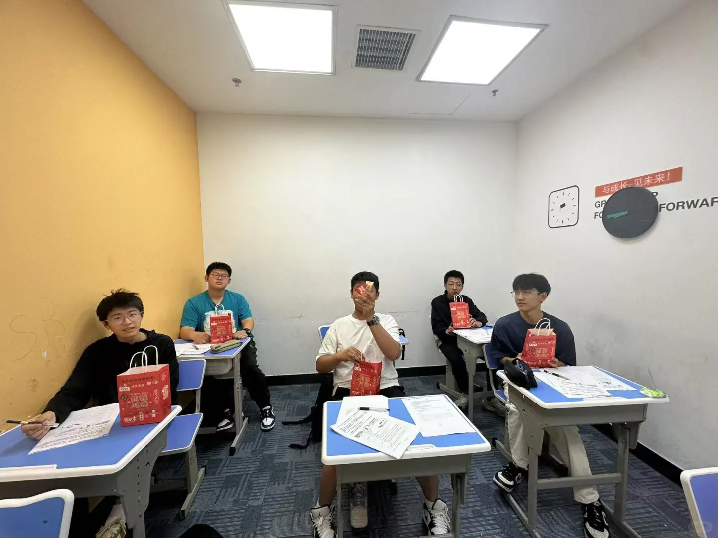 中考加油！静等佳音 第3张