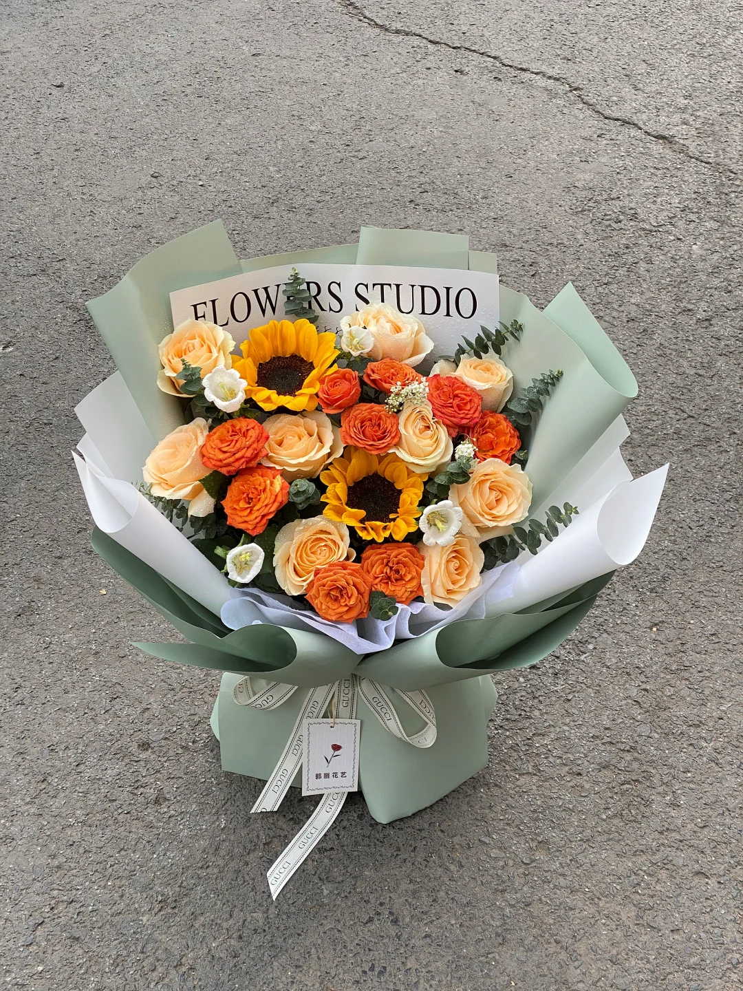 中考送侄女花写什么寄语\武安郭丽鲜花店 第1张