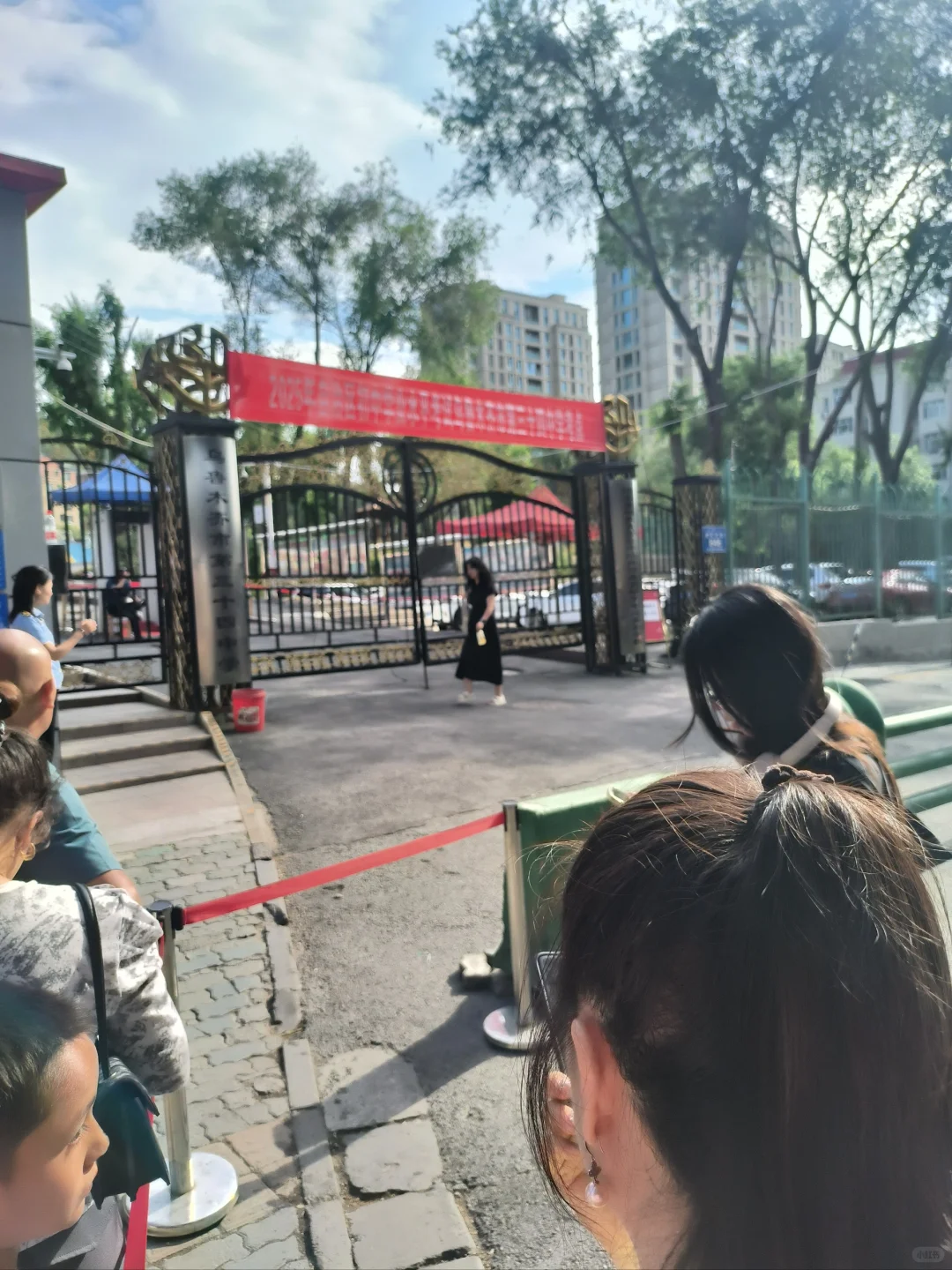 中考现场，感悟拼搏的力量 第1张